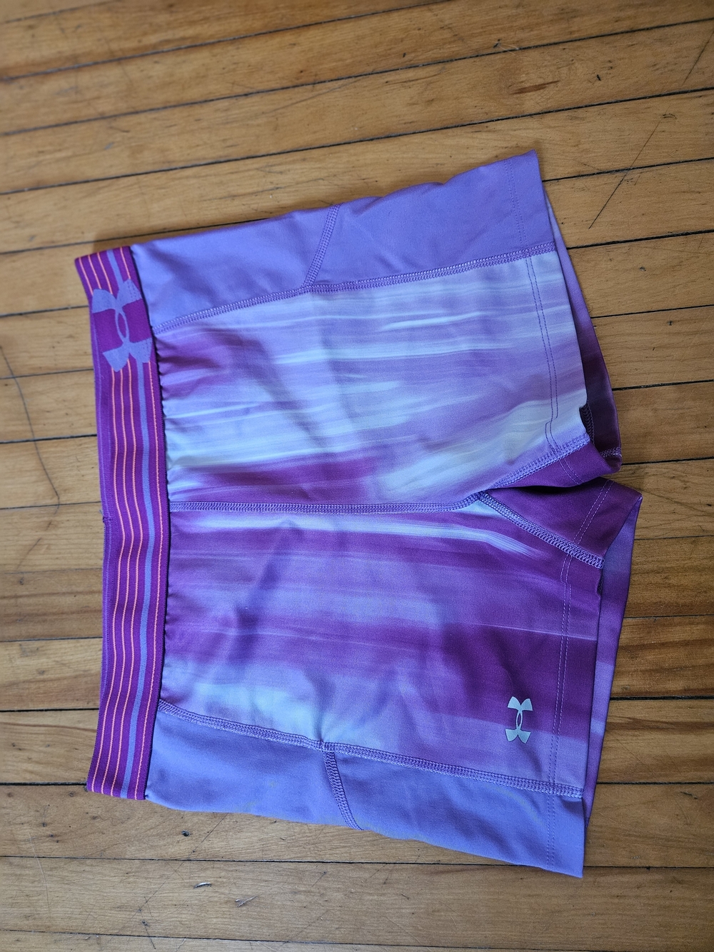Under Armour Women's Purple Ombre Athletic Bike Shorts